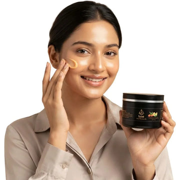 3S Lulur Black  With Niacinamide Body Scrub | Brightening & Exfoliating Body Scrub for Smooth, Soft-Looking Skin | 150g